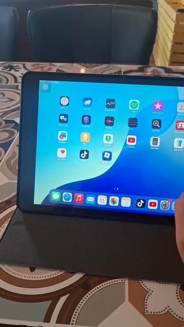 Apple iPad Gen 9 64GB Bạc,  92% pin. 4.6tr. Mua bán Máy tính bảng tại Quận Phú Nhuận Tp Hồ Chí Minh được đăng bởi Hồ Đăng  hình 1