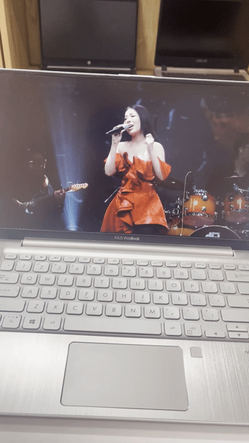 Asus ZenBook S13 i5-8250U 13.3 inch 8GB/256GB. Mua bán Laptop tại Thành phố Thủ Đức Tp Hồ Chí Minh được đăng bởi Laptop Gia Phát hình 1