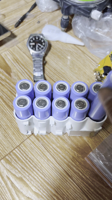 Pin m21 chân makita cell 21700 sam 40T 8ah freeshi. Mua bán Đồ chuyên dụng, Giống nuôi trồng tại Thành phố Cà Mau Cà Mau được đăng bởi Huỳnh Nguyễn  hình 1