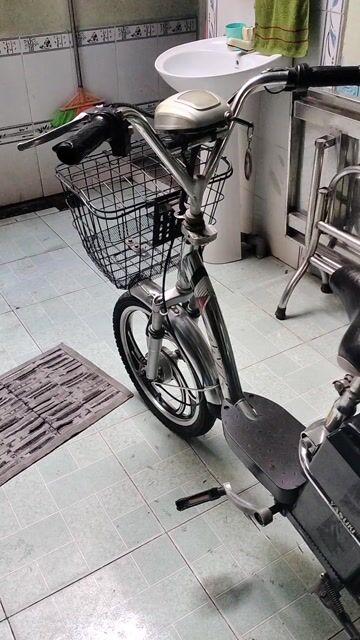 Xe đạp điện YASUKI inox. Mua bán Xe điện tại Thành phố Biên Hòa Đồng Nai được đăng bởi Phạm Hoa hình 1