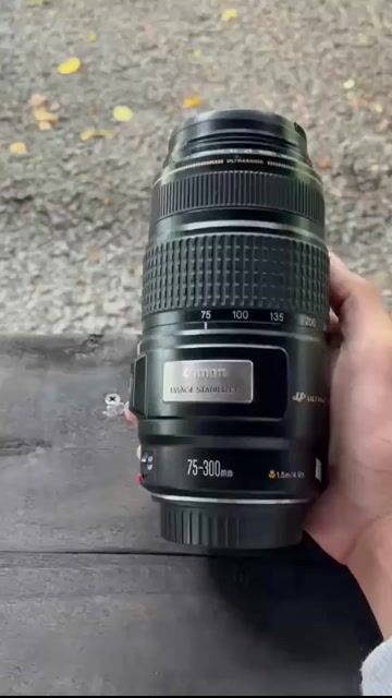 Ống kính Canon EF 75-300mm IS USM Đen. Mua bán Máy ảnh, Máy quay tại Thành phố Thủ Dầu Một Bình Dương được đăng bởi hh hình 1