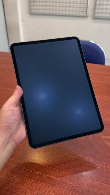 iPad Pro M4 11 inch, 2TB wifi, Pin 100%, màn nano. Mua bán Máy tính bảng tại Quận Tân Bình Tp Hồ Chí Minh được đăng bởi Minh Tuấn hình 1
