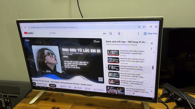 Tivi LG 32 inch Đen. Mua bán Tivi, Âm thanh tại Quận Thanh Khê Đà Nẵng được đăng bởi Bùi Thảo Nguyên hình 1