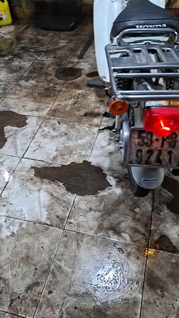 Honda Cub 81 90cc 1997 Trắng. Mua bán Xe máy tại Quận Tân Bình Tp Hồ Chí Minh được đăng bởi Đình Khương hình 1