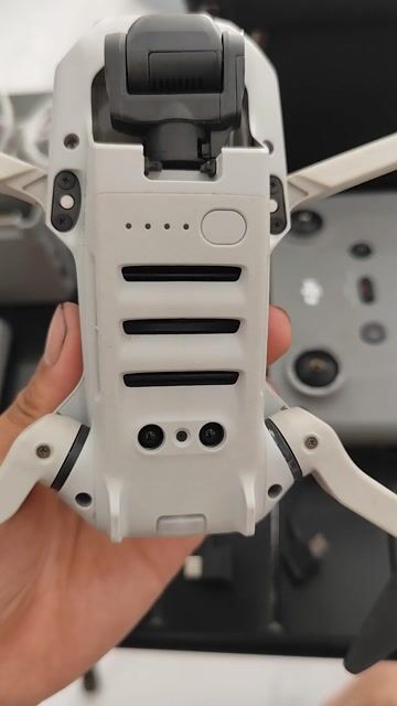 Flycam DJI Mini 2 Xám. Mua bán Máy ảnh, Máy quay tại Huyện Bình Đại Bến Tre được đăng bởi Vo Minh Quan Nguyen hình 1