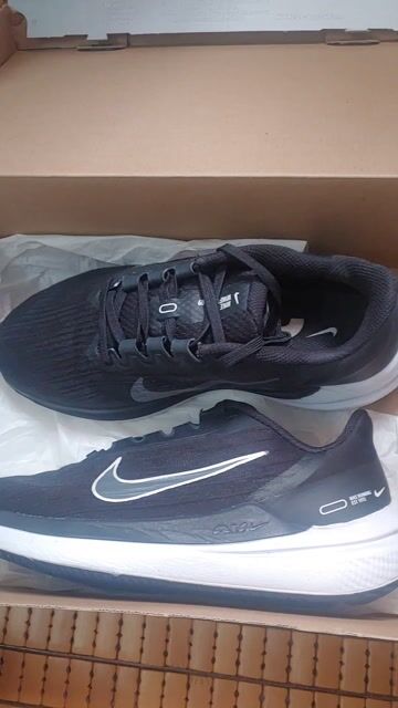Giày chạy Nike Winflo 9 Nữ đế êm vừa chân size 37. Mua bán Giày dép tại Quận Tân Phú Tp Hồ Chí Minh được đăng bởi Jenny Huynh hình 1
