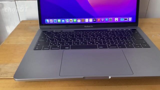 Macbook Pro i5 8GB/512GB 13 inch tourbar. Mua bán Laptop tại Quận Bình Thạnh Tp Hồ Chí Minh được đăng bởi NGUYEN THI NGOC BINH  hình 1