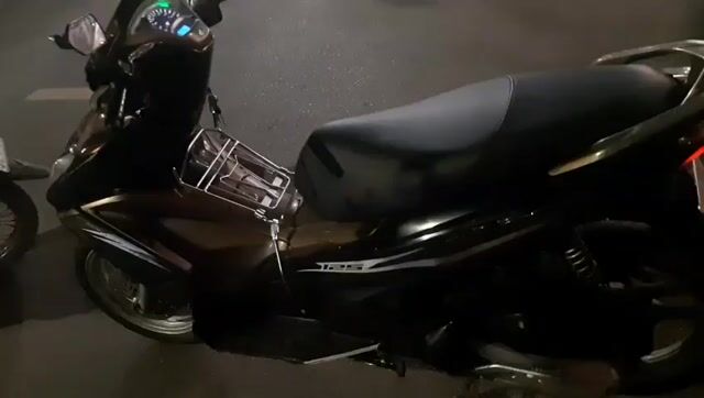 Honda Air Blade 2014 Đen vàng. Mua bán Xe máy tại Quận Đống Đa Hà Nội được đăng bởi phan cong hình 1