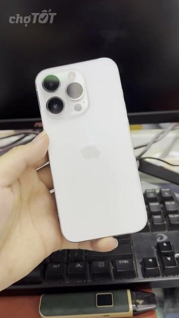Apple iPhone 14 Pro 128GB Bạc Đã qua sử dụng. Mua bán Điện thoại tại Thành phố Nha Trang Khánh Hòa được đăng bởi Việt hình 1