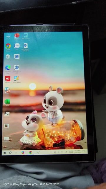 Microsoft Surface Pro 6 Bạc Đã sử dụng. Mua bán Máy tính bảng tại Thành phố Vũng Tàu Bà Rịa - Vũng Tàu được đăng bởi Cương hình 1