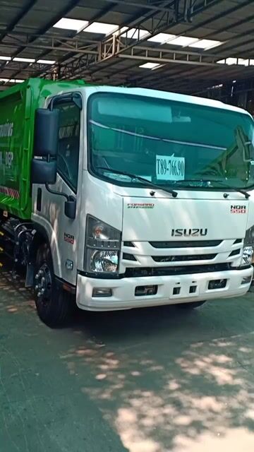XE ÉP RÁC 8 KHỐI ISUZU - Thùng Full inox -2025. Mua bán Phương tiện khác tại Huyện Thống Nhất Đồng Nai được đăng bởi Siêu thị xe chuyên dụng hình 1