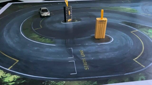 Xe drift rc carr gtr r34, tặng kèm 2 vieen pin. Mua bán Sở thích khác tại Quận Thanh Xuân Hà Nội được đăng bởi Huyền Trang  hình 1