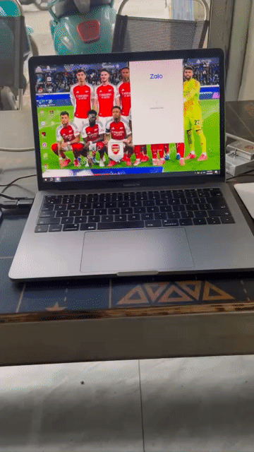 Apple MacBook Pro 2017 i5-7360U 16GB/234GB. Mua bán Laptop tại Quận Tân Bình Tp Hồ Chí Minh được đăng bởi le thanh hình 1