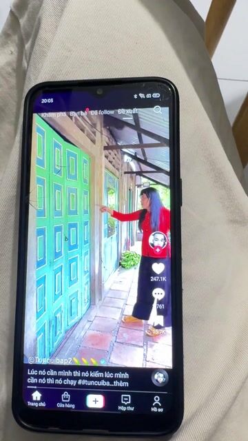 Realme C3 Đỏ. Mua bán Điện thoại tại Quận 12 Tp Hồ Chí Minh được đăng bởi Lưu Văn Tín hình 1