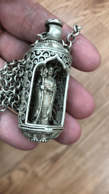 Mặt dây chuyền Bạc. Mua bán Phụ kiện thời trang khác tại Quận Ba Đình Hà Nội được đăng bởi Ngô Hoàng Anh hình 1