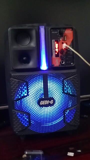 Loa kéo karaoke GEDI-G Đen. Mua bán Tivi, Âm thanh tại Quận Gò Vấp Tp Hồ Chí Minh được đăng bởi Hoa Bình hình 1