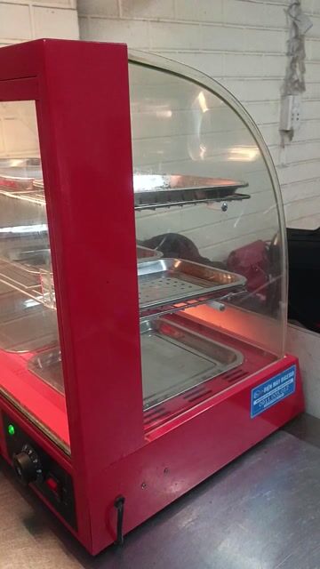 Tủ giữ nóng thức ăn Đỏ. Mua bán Bếp, lò, đồ điện nhà bếp tại Quận 8 Tp Hồ Chí Minh được đăng bởi Hotdog Miko hình 1