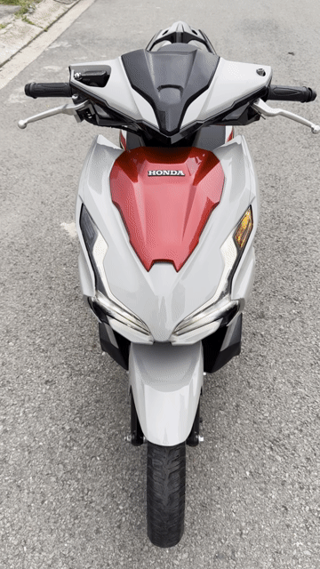 Honda AB 125 2021 khoá Smartkey BSTP chính chủ zin. Mua bán Xe máy tại Quận 12 Tp Hồ Chí Minh được đăng bởi XE MÁY HẢI THANH hình 1