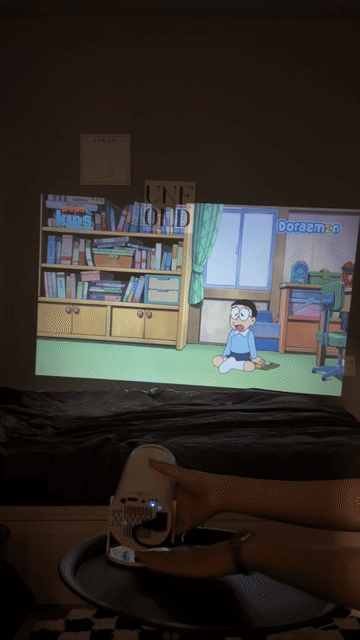 Máy chiếu S6 mini xem phim phòng ngủ. Mua bán Đồ dùng văn phòng tại Quận 3 Tp Hồ Chí Minh được đăng bởi Shop Máy Chiếu Saigon hình 1