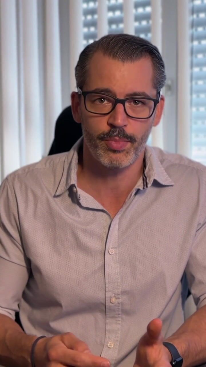 Standbild aus dem Video Erklärvideo oder KI-Video?
