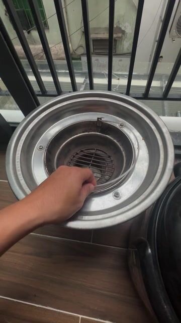Bếp nướng than Mini 32cm. Mua bán Bếp, lò, đồ điện nhà bếp tại Quận Gò Vấp Tp Hồ Chí Minh được đăng bởi Anh Ngọc hình 1