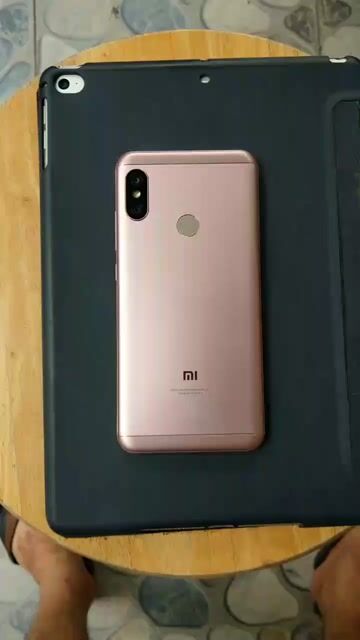Xiaomi Mi A2 Lite Ram4/64GB Màn Zin Đẹp Yutub Mượt. Mua bán Điện thoại tại Quận Gò Vấp Tp Hồ Chí Minh được đăng bởi SmartSecondSG hình 1