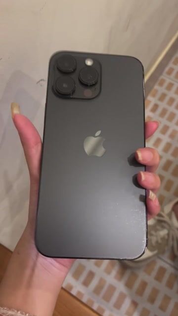 NHƯỢNG GẤP IPHONE 14PROMAX 128GB QUỐC TẾ. Mua bán Điện thoại tại Quận Tây Hồ Hà Nội được đăng bởi luư niệm hình 1