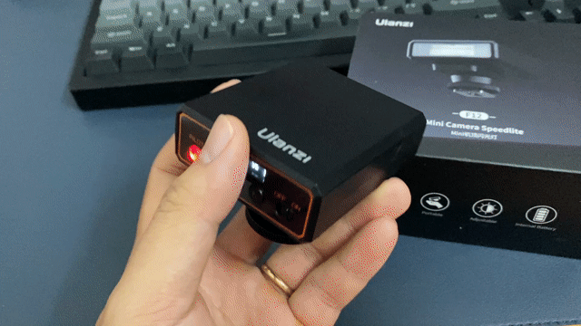 Flash máy ảnh Ulanzi F12 Đen đã sử dụng. Mua bán Máy ảnh, Máy quay tại Quận 12 Tp Hồ Chí Minh được đăng bởi Dinh Tra hình 1
