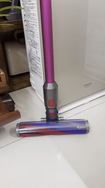 Máy hút bụi Dyson V8 Slim. Mua bán Thiết bị vệ sinh, nhà tắm tại Quận 12 Tp Hồ Chí Minh được đăng bởi Máy hút bụi dyson Máy lọc không khí hình 1