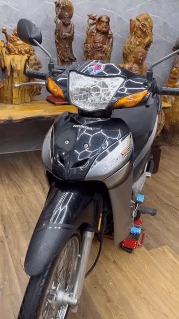 Honda Wave S dàn áo liền lạc cứng cáp, máy êm. Mua bán Xe máy tại Quận 7 Tp Hồ Chí Minh được đăng bởi Xe Cũ Hiếu CT hình 1