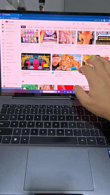 Laptop văn phòng 14 inch OLED 16GB/1TB cảm ứng. Mua bán Laptop tại Huyện Thiệu Hóa Thanh Hóa được đăng bởi Quỳnh Đẹp Trai hình 1