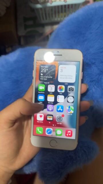 Apple iPhone 7 Vàng hồng Không sim. Mua bán Điện thoại tại Quận Hải Châu Đà Nẵng được đăng bởi Thúy Vy hình 1