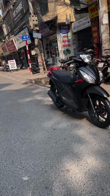 Honda Vision 2018 Đen sần. Mua bán Xe máy tại Quận Đống Đa Hà Nội được đăng bởi Hà hình 1