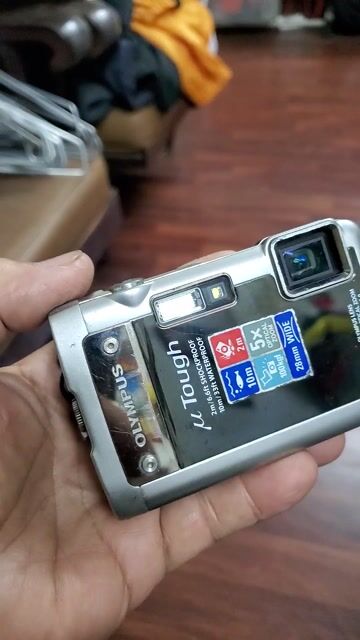 Máy ảnh Olympus μ Tough Bạc. Mua bán Máy ảnh, Máy quay tại Quận 11 Tp Hồ Chí Minh được đăng bởi HienKV hình 1