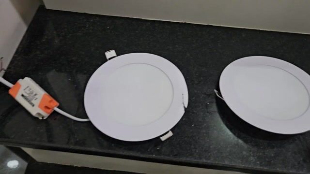 3 cái Đèn led Natigate thanh lý 60K. Mua bán Đèn tại Quận Gò Vấp Tp Hồ Chí Minh được đăng bởi Phạm Nam hình 1