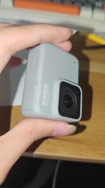 Camera GoPro Hero 7 White. Mua bán Máy ảnh, Máy quay tại Huyện Mê Linh Hà Nội được đăng bởi Trần Lê Phước hình 1