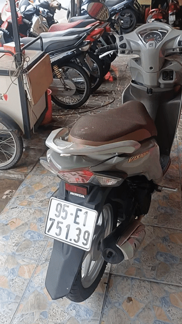 Honda Vision 2019 Xám. Mua bán Xe máy tại Quận Bình Tân Tp Hồ Chí Minh được đăng bởi cửa hàng xe máy cũ Tiến phát chuyên bán góp trả trước 0 đồng hình 1