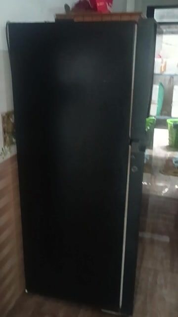 Tủ lạnh Toshiba Đen Lớn. Mua bán Tủ lạnh tại Thành phố Thuận An Bình Dương được đăng bởi Quý hình 1
