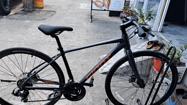 Xe đạp touring Giant Escape 2 City. Mua bán Xe đạp tại Thành phố Thuận An Bình Dương được đăng bởi Xuan Viet hình 1