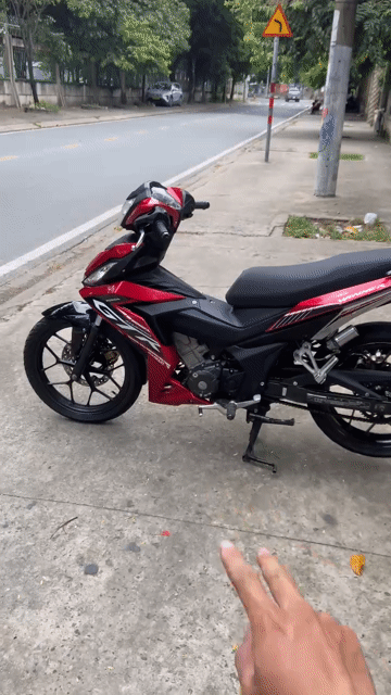 Honda Winner V1 chính chủ baokí,máy móc nguyên zin. Mua bán Xe máy tại Thành phố Thủ Đức Tp Hồ Chí Minh được đăng bởi Hoàng Ruby hình 1