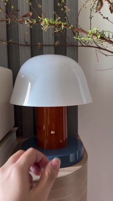 Đèn cảm ứng 3 chế độ màu. Mua bán Đèn tại Quận Bình Tân Tp Hồ Chí Minh được đăng bởi Lộc hình 1