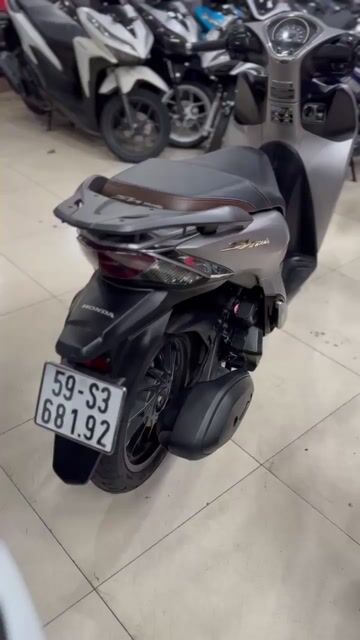 Honda SH Mode 2022-ABS.BSTP.Chính chủ.Giá tốt. Mua bán Xe máy tại Quận 6 Tp Hồ Chí Minh được đăng bởi Cửa Hàng Xe Máy Hoà Bùi hình 1
