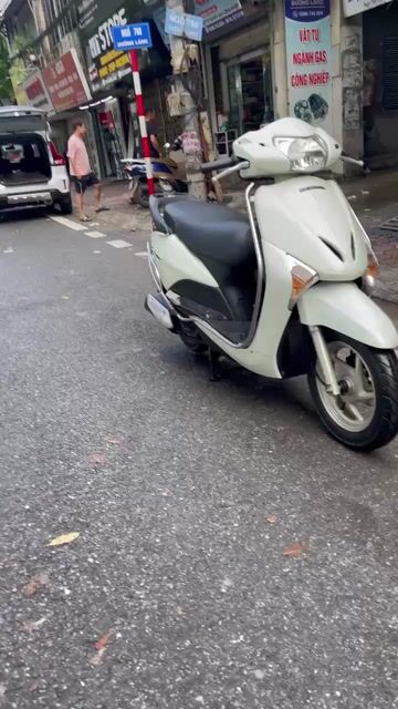 LEAD 110 Fi chất lượng. Mua bán Xe máy tại Quận Đống Đa Hà Nội được đăng bởi Hà hình 1