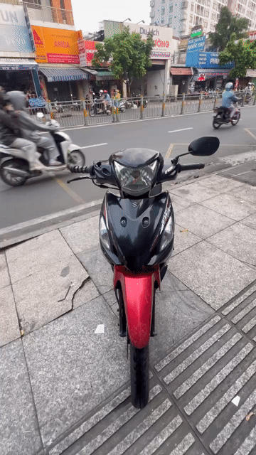 Suzuki Viva FI 2014 Đỏ đen. Mua bán Xe máy tại Quận Tân Phú Tp Hồ Chí Minh được đăng bởi Tuanduy hình 1