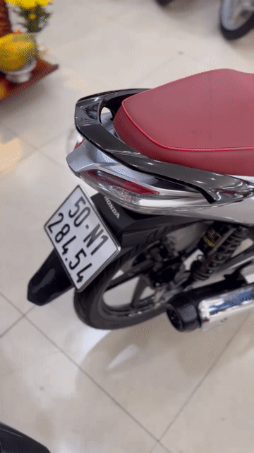 Honda Future 2017 Fi Bạc-Đo-Đen Sport.BSTp.. Mua bán Xe máy tại Quận 6 Tp Hồ Chí Minh được đăng bởi Cửa Hàng Xe Máy Hoà Bùi hình 1