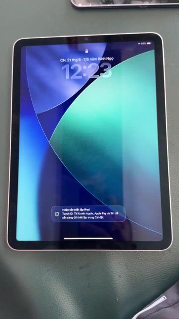 Apple iPad Air 5 M1 Wifi 64GB 10.9 inch Like New. Mua bán Máy tính bảng tại Thành phố Buôn Ma Thuột Đắk Lắk được đăng bởi ZinPhoneBMT 240 Quang Trung hình 1