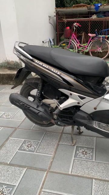 Honda Air Blade 2011 Đen bạc. Mua bán Xe máy tại Huyện Sóc Sơn Hà Nội được đăng bởi Nguyen van chiến  hình 1