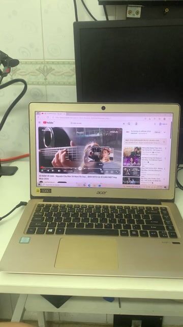 Acer Swift SF314-51 I3 7100u 14 inch, Vân Tay Ngon. Mua bán Laptop tại Quận 3 Tp Hồ Chí Minh được đăng bởi NgoPhuong hình 1