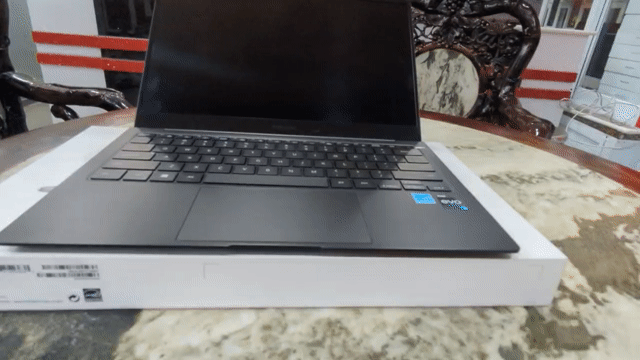 Laptop Samsung Galaxy Book 2 Pro i5 Nặng 868 Gram. Mua bán Laptop tại Quận 11 Tp Hồ Chí Minh được đăng bởi Thanh Giác Tech hình 1