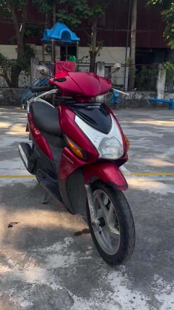 xe Click nhỏ nhẹ xe đẹp giá ngon. Mua bán Xe máy tại Quận Hoàng Mai Hà Nội được đăng bởi Mika Nguyễn hình 1